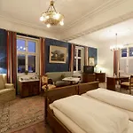 Hotel Haus Mueller 3*