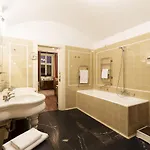 Hotel Haus Mueller 3*